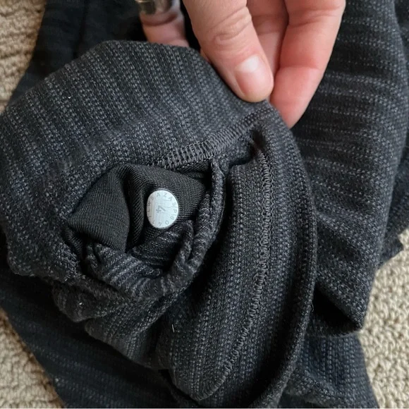 Lululemon Knit Stripe Leggings - Picture 5 of 5